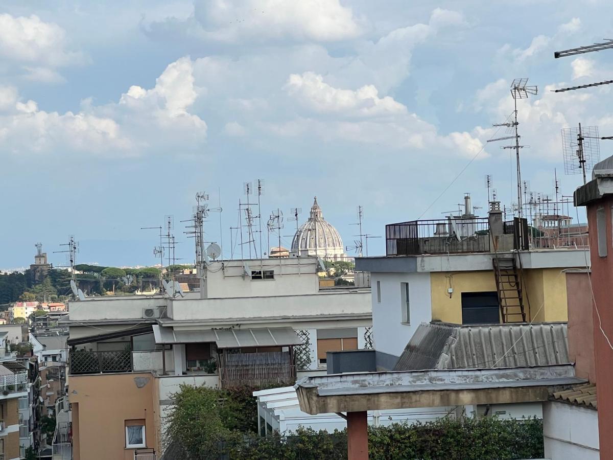 Saint Peter Vatican City Confortable Apartament Stellasia Casa Vacanza Rome Buitenkant foto